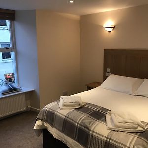 Caledonian Hotel